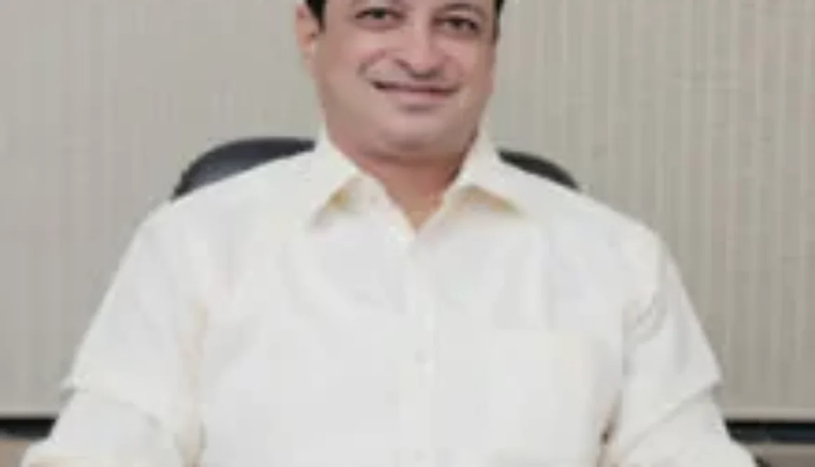 smaeer-birnale-1-220x220